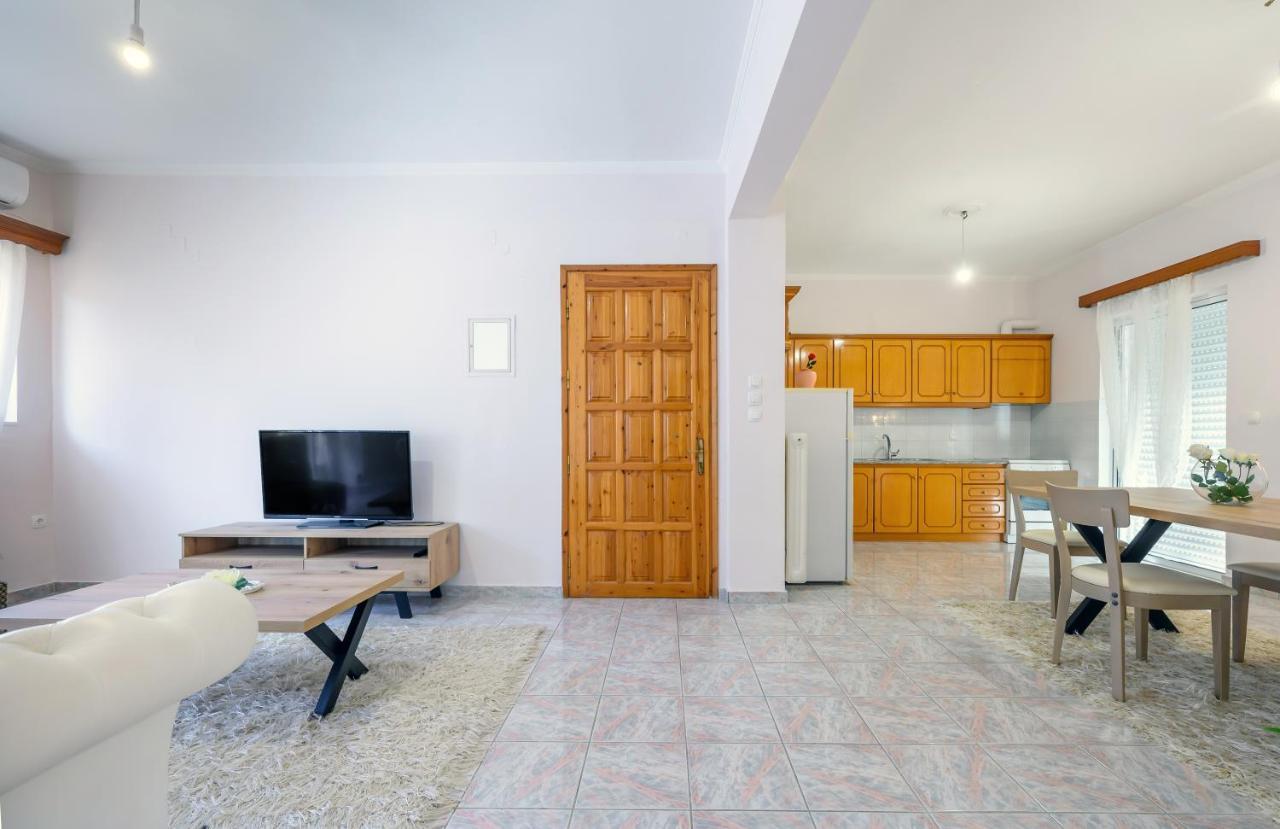 Flower Apartment Preveza Exterior foto